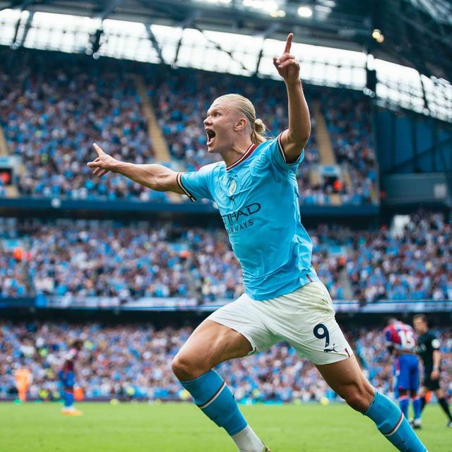 罗马诺：米兰之前就关注过帕尼切利，但白学堡1月不会卖（罗马诺：米兰此前就盯上帕尼切利，白学堡1月不放行）