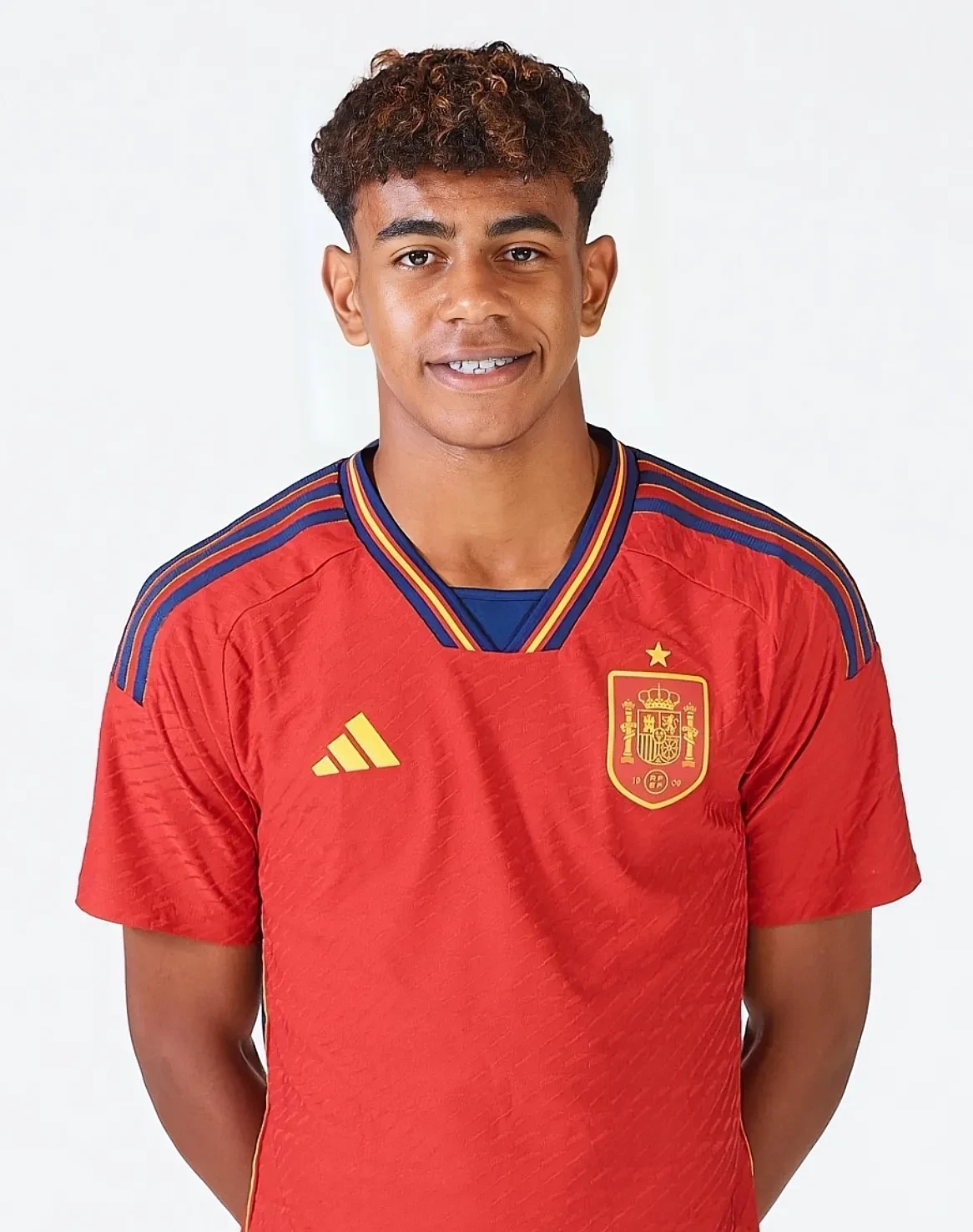 刘建宏：邵佳一已经表现出了一个现代教练的风度和气质（刘建宏：邵佳一已展现出现代教练的风范与气质）