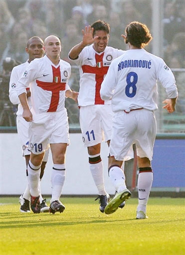 官方：中国香港代表队归化26岁原以色列籍中场巴拉克（中国香港代表队官宣：26岁前以色列籍中场巴拉克完成归化）